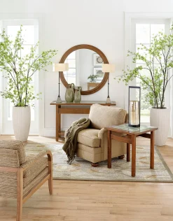 7000 Series Arm Chair