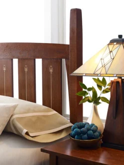 Harvey Ellis Bed