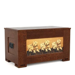 125th Anniversary Daffodil Chest